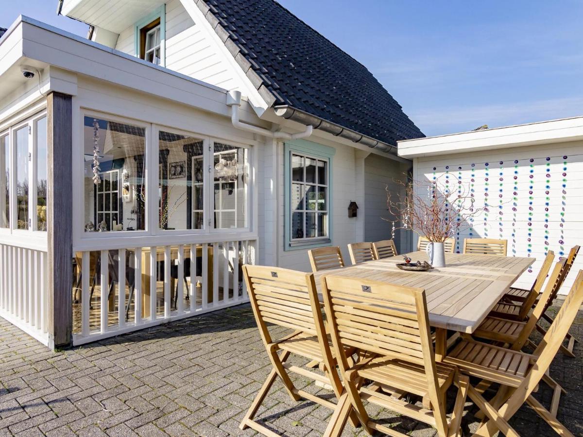 Beautiful Holiday Home With Private Terrace Kropswolde Eksteriør billede