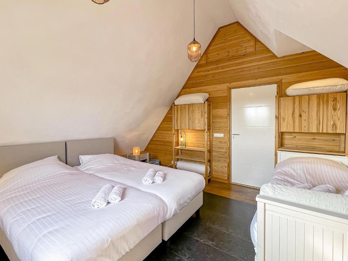 Beautiful Holiday Home With Private Terrace Kropswolde Eksteriør billede